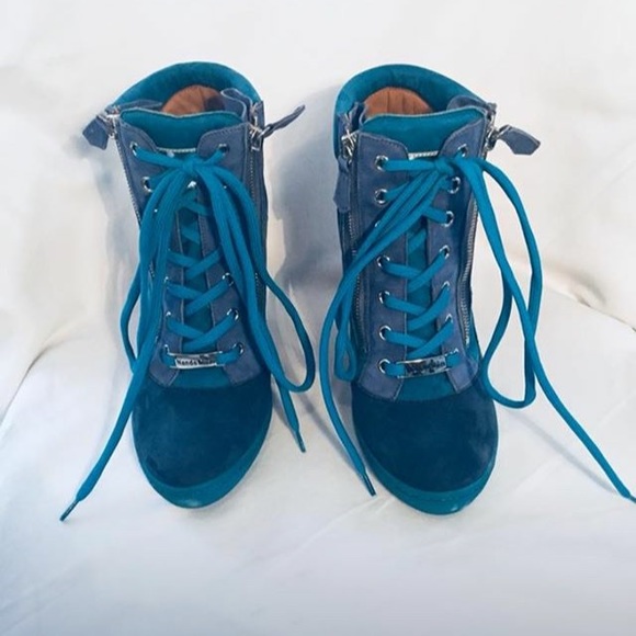 NWOT Nando Muzi Designer Suede Wedge Heels - Picture 2 of 5